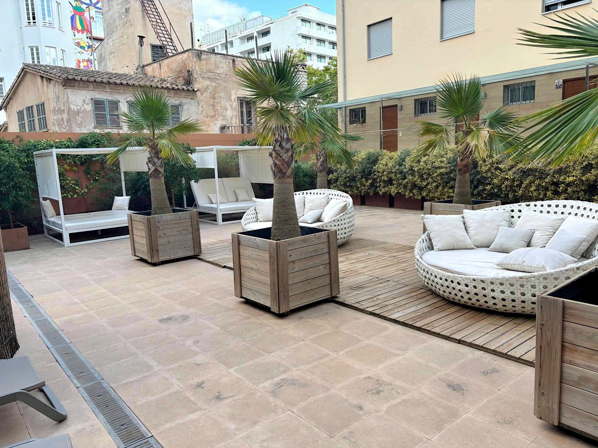 Solpaviljong eller cabana, du väljer